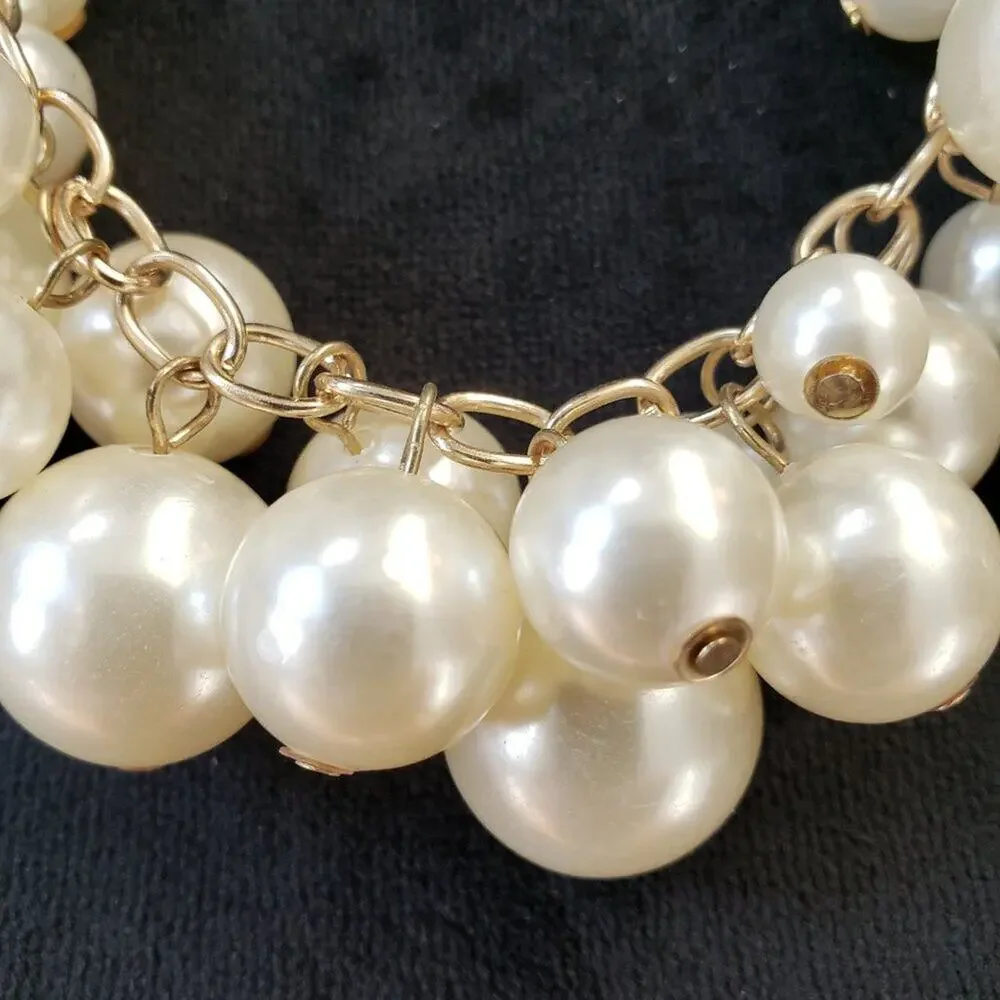 Womens Chunky White Faux Pearl Cluster Bib Necklace Jewelry with Lobster Clasp - Picture 6 of 7